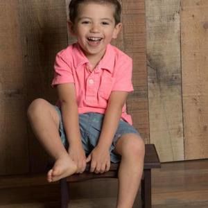 Meet your Posher, Neri